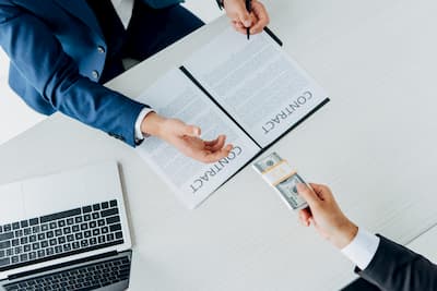 Tips Negosiasi Gaji dengan HRD