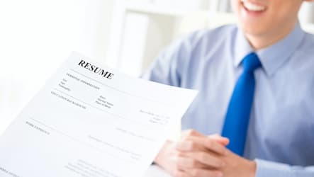 Pertanyaan Tentang Latar Belakang Pendidikan Saat Wawancara dan Cara Menjawabnya