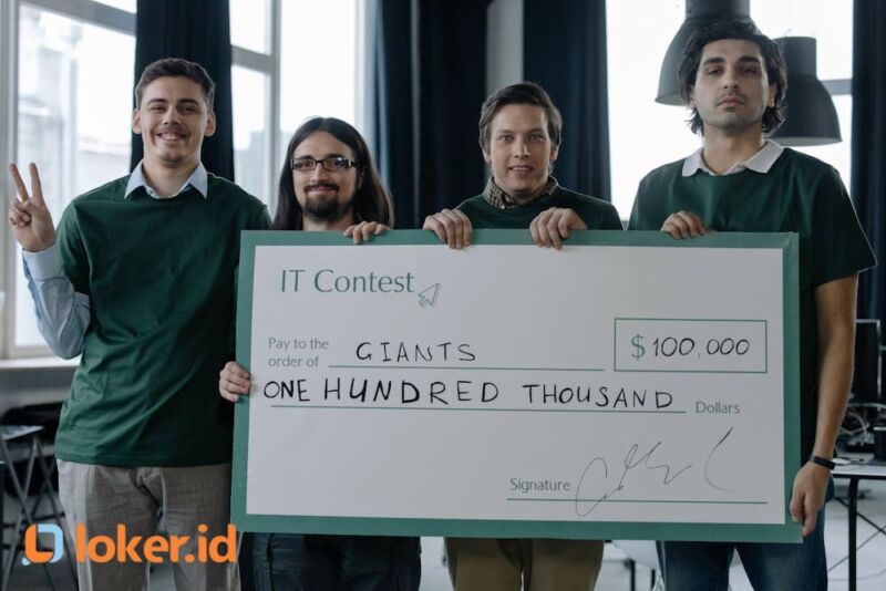 latar-belakang-pendidikan-profesi-it-developer-tahun-2024