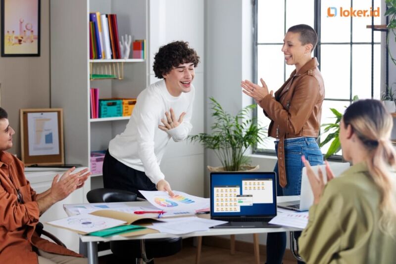 menjadi-bos-yang-menyenangkan-tahun-2025