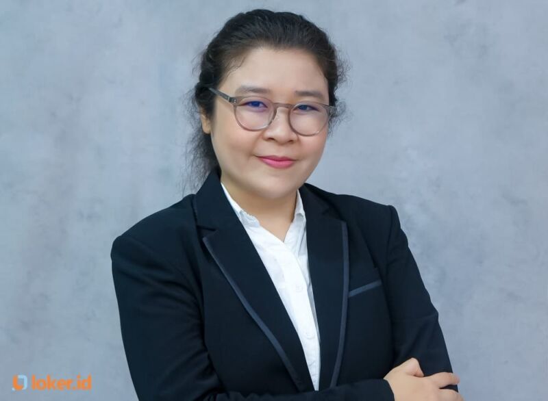 penulis-opini-helena-tahun-2025